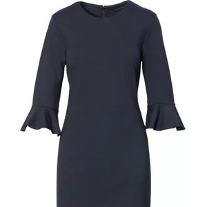 Banana Republic NWOT size 6. Never worn